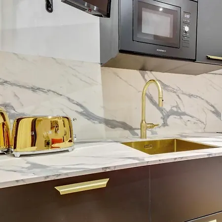 210 Chanel - Superbe A Apartamento *